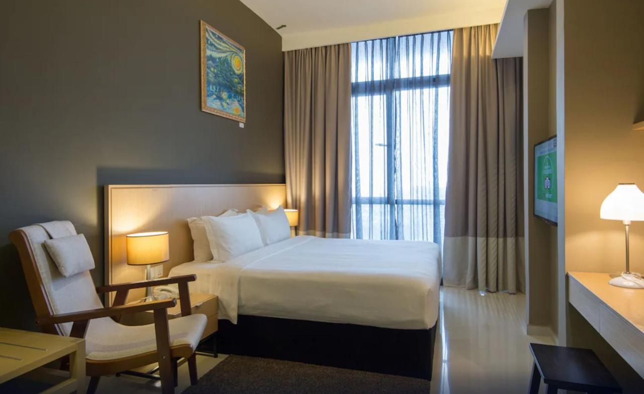 The Honeymoon Haven - 99 Residences ملقا المظهر الخارجي الصورة